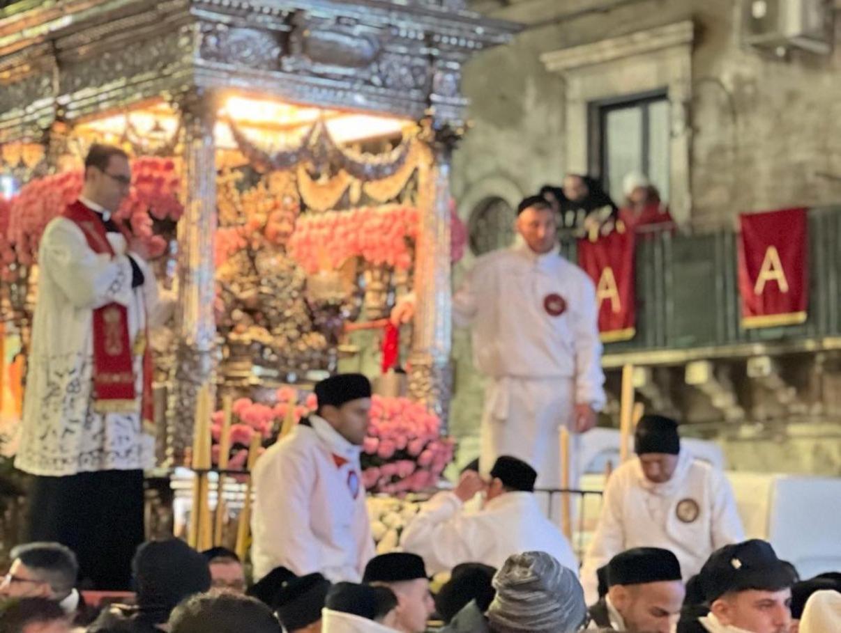 卡塔尼亚Due Passi Dal Centro公寓 外观 照片